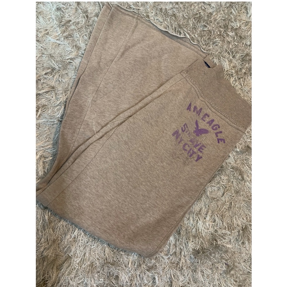 American eagle size medium flare sweatpants